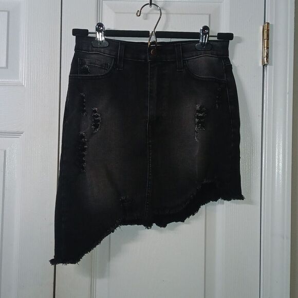 VIBRANT M.I.U. stretch  distressed Asymmetrical Black Denim Skirt Sz M - Picture 1 of 7